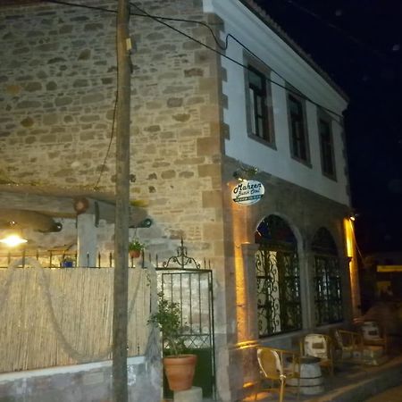 Mahzen Hotel Ayvalik Exterior photo