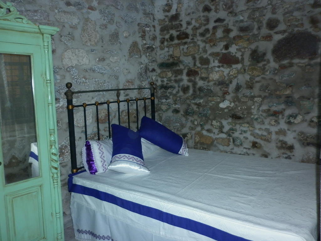 Mahzen Hotel Ayvalik Room photo