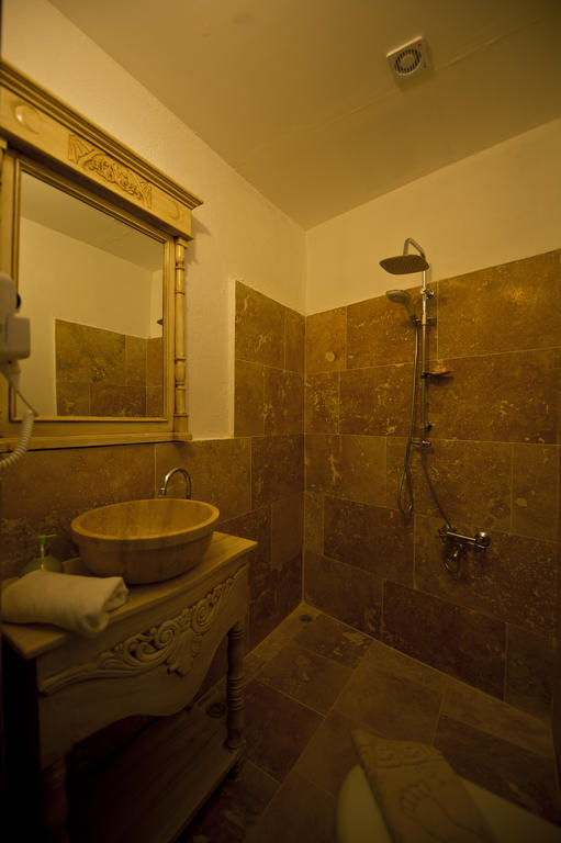 Mahzen Hotel Ayvalik Room photo